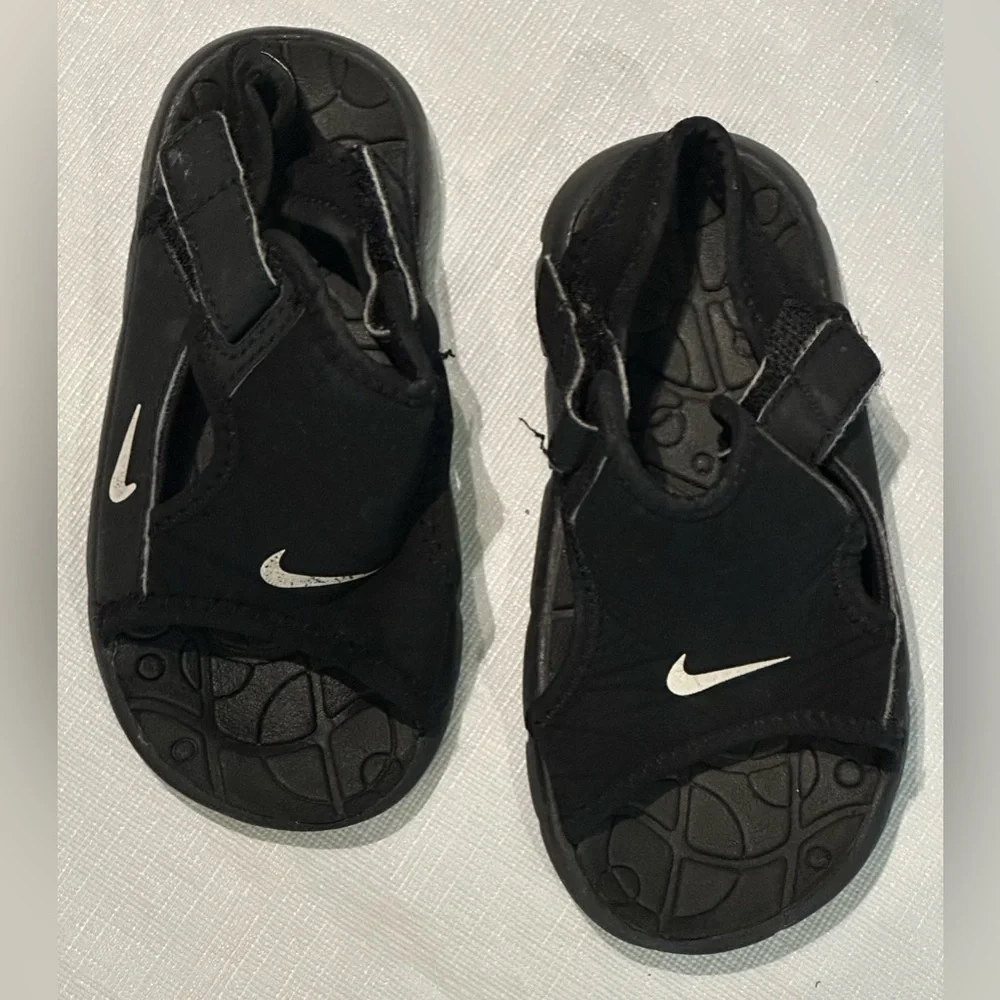 NIKE SANDALS 7 TODDLER BOYS KIDS FULL STRAP RUBBER FOAM SOLE NEOPRENE TOP POOL